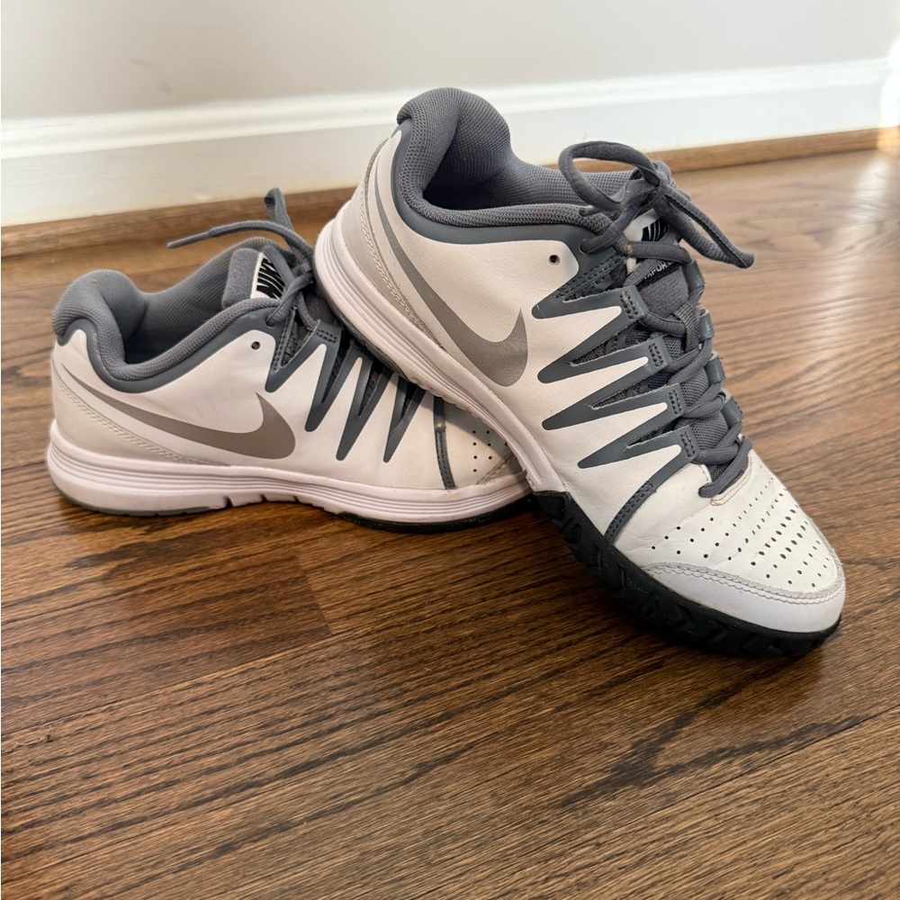 Nike Vapor Court Shoes